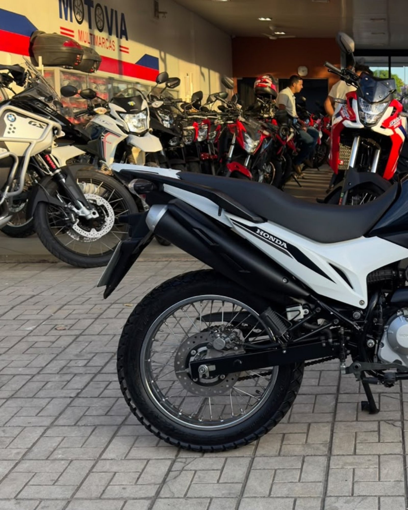 Imagem da moto